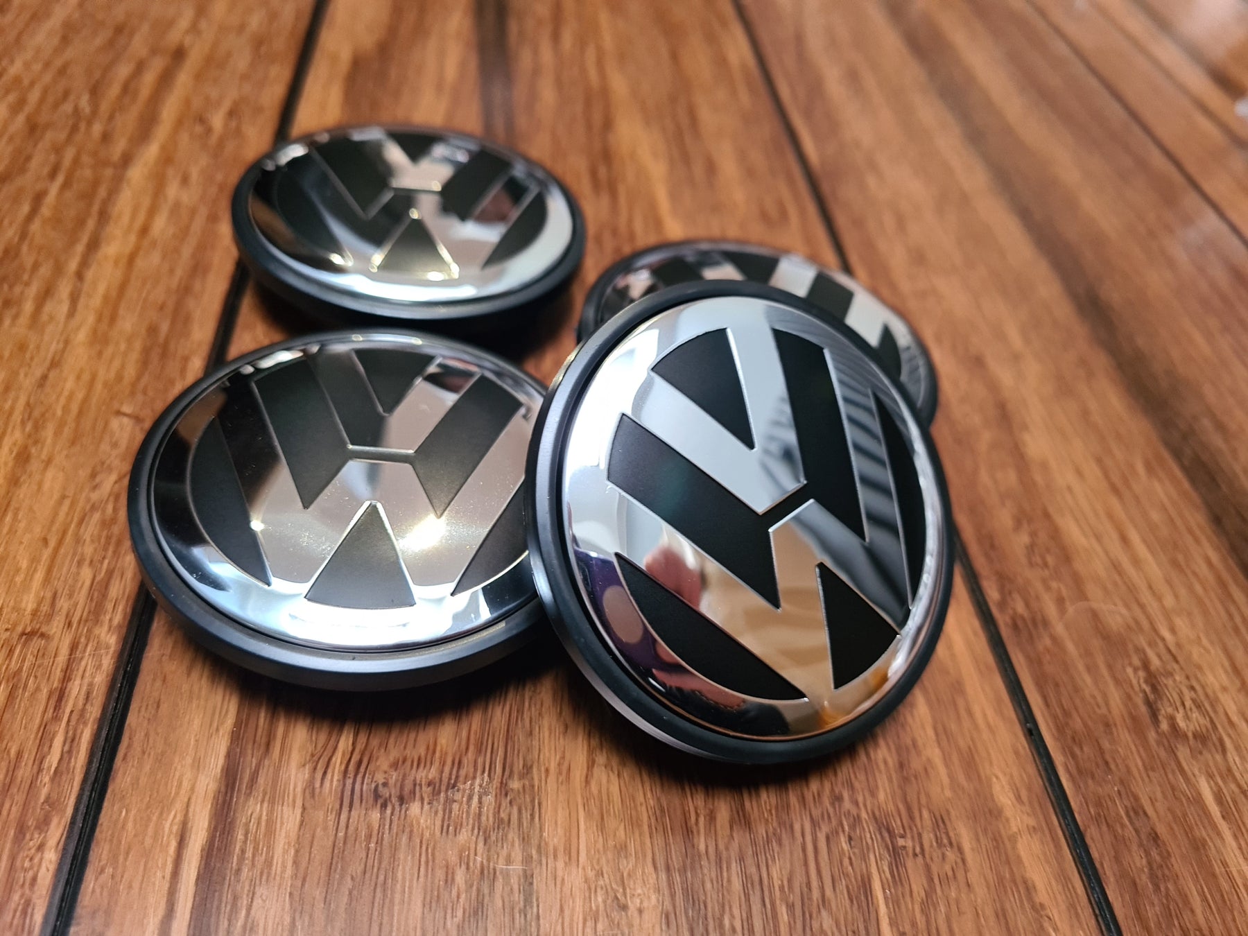 4x Alloy Wheel Volkswagen Centre caps for VW Touareg, Transporter 70mm ...