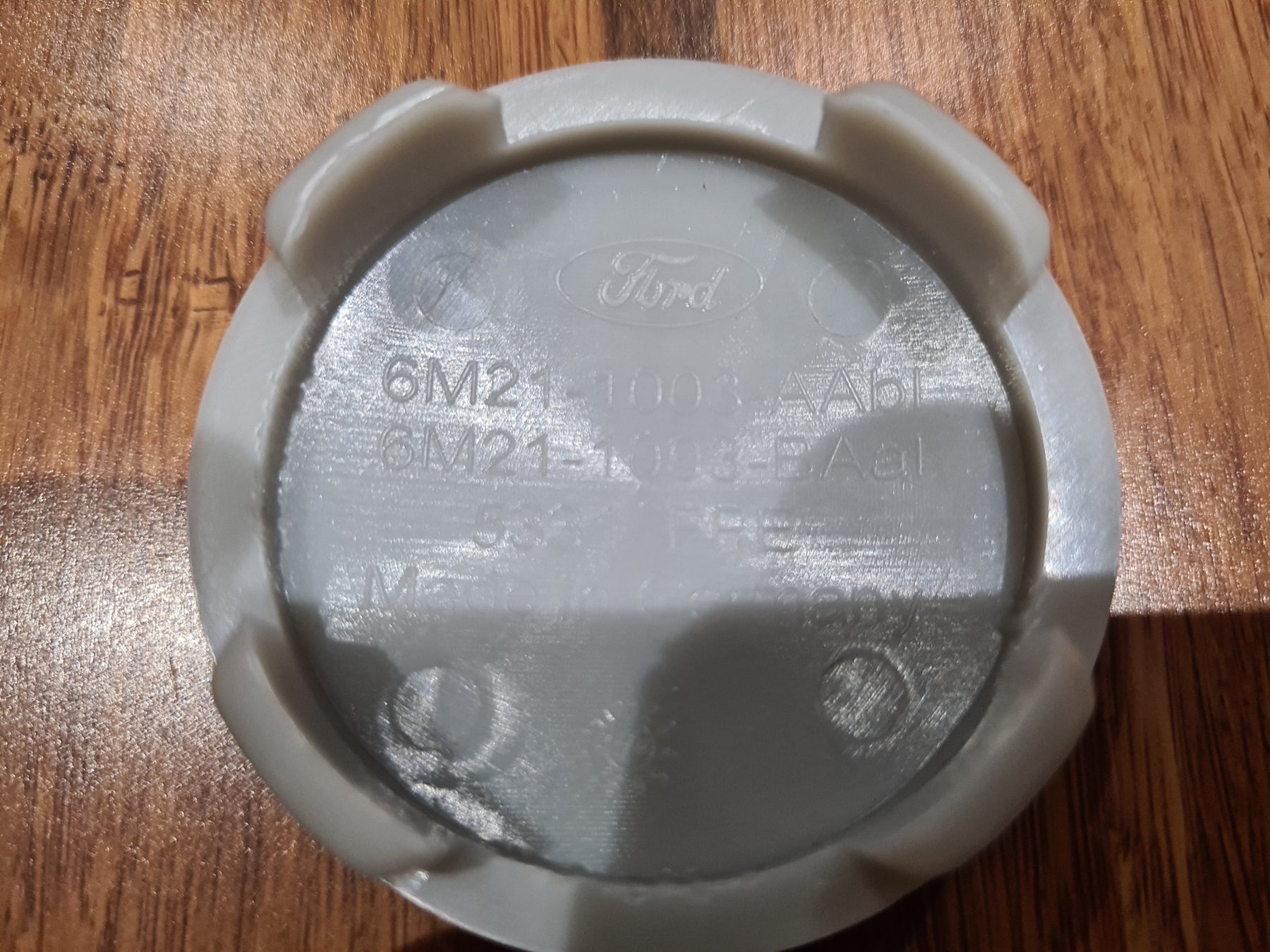 Ford Wheel Hub Caps – 54mm Skull Design In Black/Silver – Compatible With Focus, Fiesta, Kuga & More Models